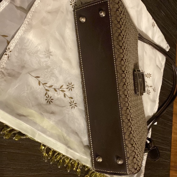 Gucci like bag in brown and tan with magnetic buckle - Picture 5 of 10